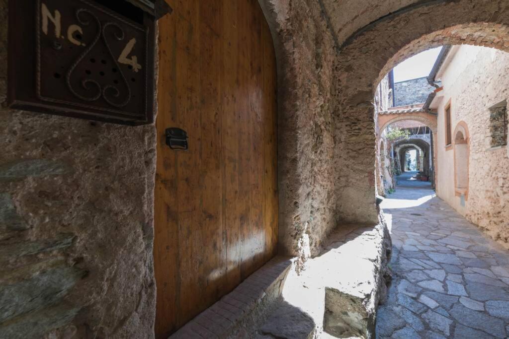 Vila La Casa Di Sandra A Noli Exteriér fotografie