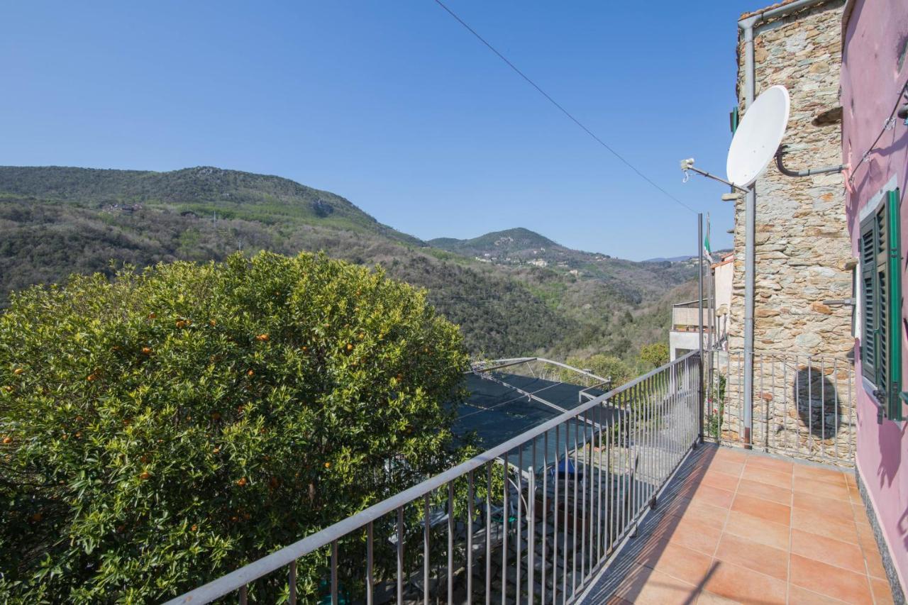 Vila La Casa Di Sandra A Noli Exteriér fotografie